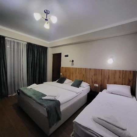 Leon Hotel New Athos ภายนอก รูปภาพ